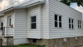 219 8th St Sheldon, Iowa 51201